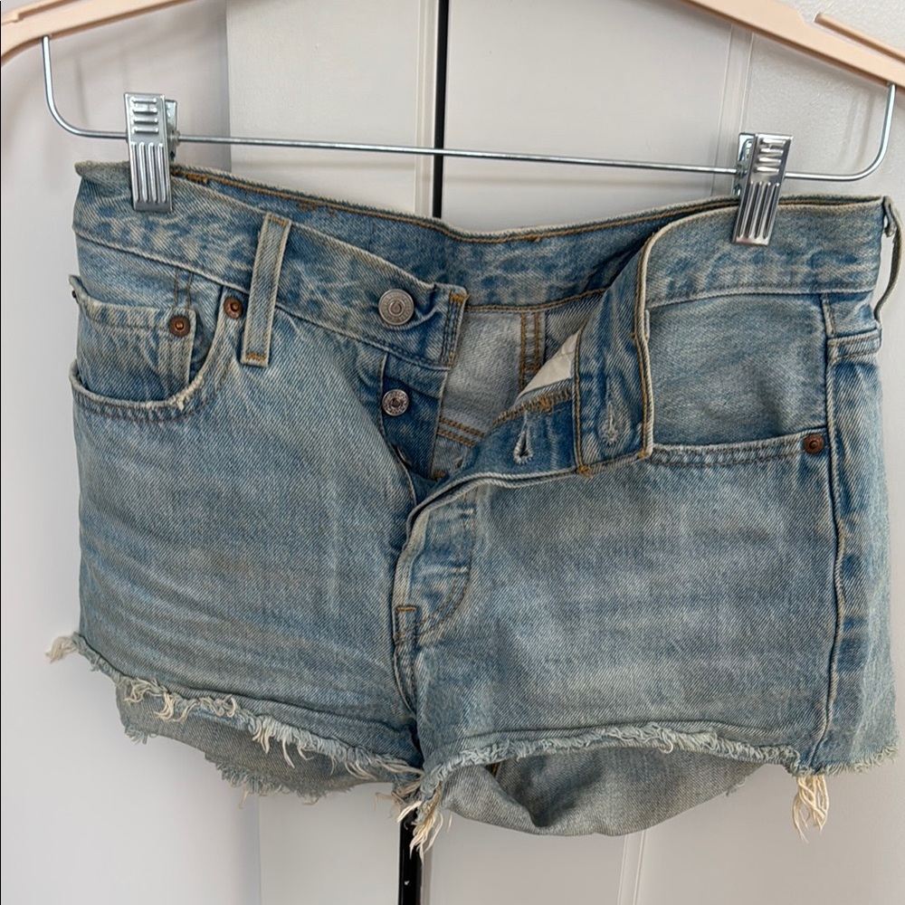 Levi's Blue Jean Shorts Distressed High-Waisted - Picture 3 of 4